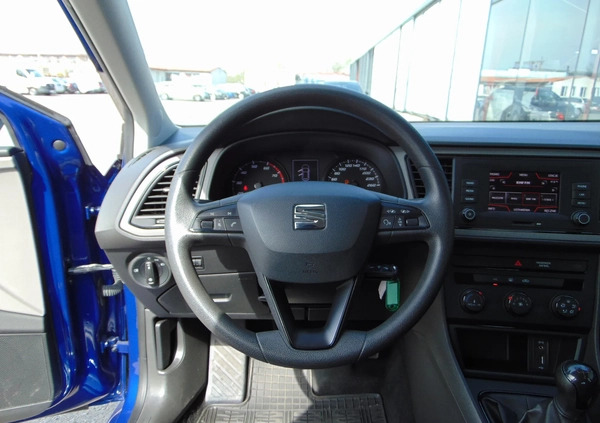 Seat Leon cena 49900 przebieg: 99527, rok produkcji 2017 z Brańsk małe 379